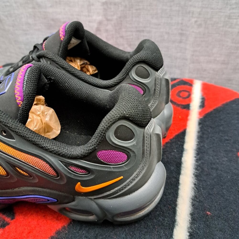 %Size 6.5 Youth Nike Air Max Tn Plus Drift Black Viotech Monarch  / A 29 - Picture 5 of 12